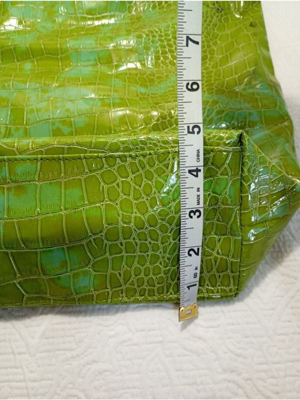 Neiman Marcus Green Croc-Embossed Vinyl Tote Bag With Brown Braided Handles - Picture 9 of 12